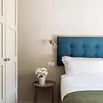 Vatican Stunning 2 Bedroom
