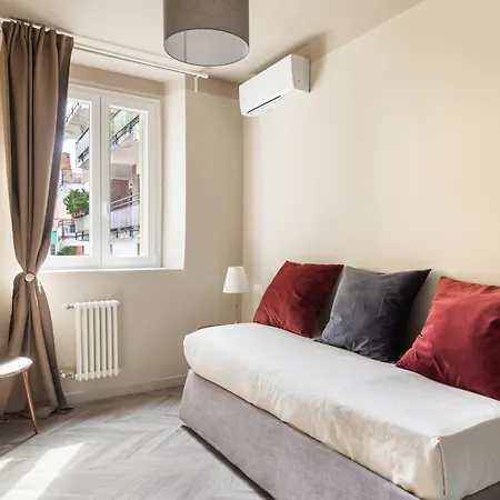 Vatican Stunning 2 Bedroom Rome
